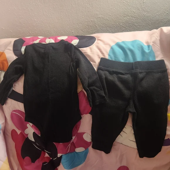 Garanimals Black Baby Outfit - Picture 3 of 3